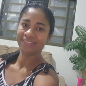Mari Maciel user icon